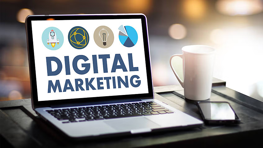 How to Start a Career in Digital Marketing: The Ultimate Guide